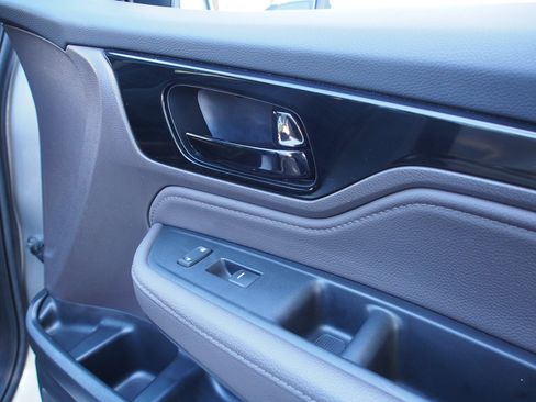 Used 2023 Honda Odyssey Touring image 14