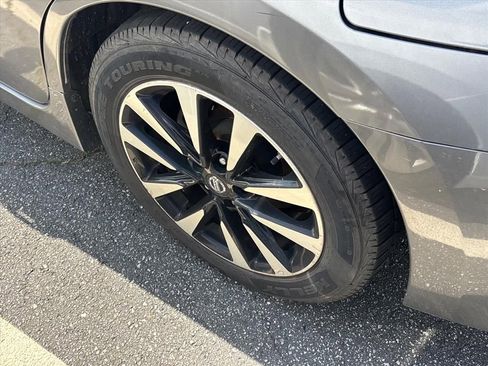 Used 2018 Nissan Altima 2.5 SV image 15