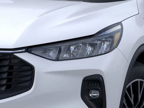 New 2026 Ford Escape SE image 18