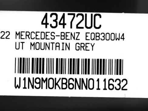 Certified 2022 Mercedes-Benz EQB 300 4MATIC image 28