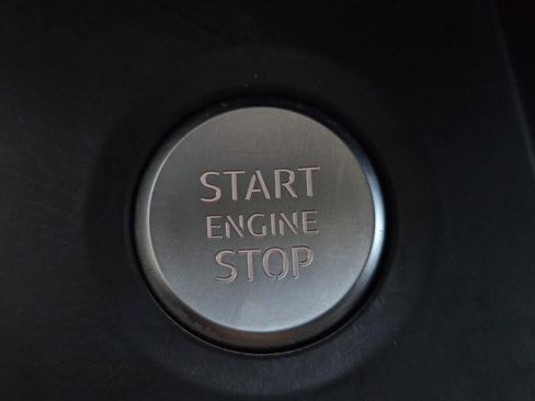 Used 2018 Audi Q5 Prestige w/ Prestige Package image 32