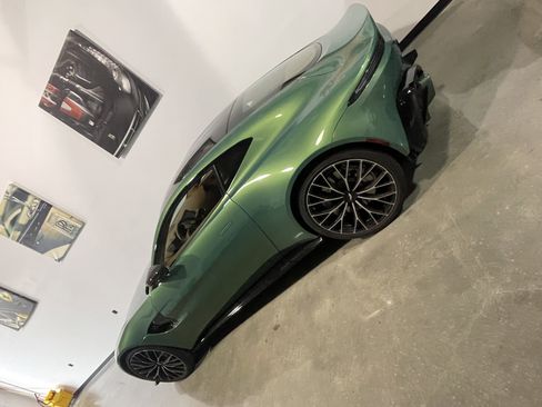 Used 2023 Aston Martin V8 Vantage Coupe image 1