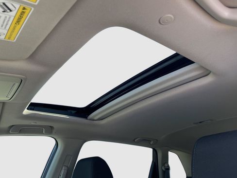 Used 2024 Honda CR-V EX image 13