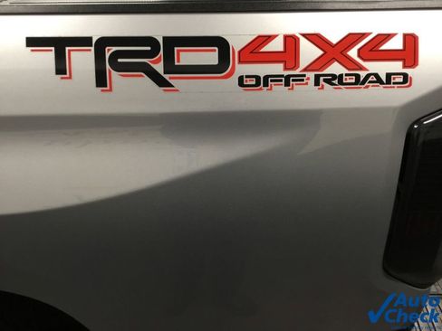 Used 2017 Toyota Tundra SR5 image 19