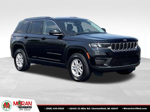 Used 2023 Jeep Grand Cherokee Laredo w/ Luxury Tech Group I AWD/4WD image 33