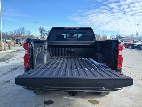 Used 2025 Chevrolet Silverado 1500 ZR2 w/ Technology Package image 20
