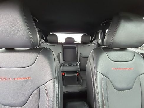 Used 2024 Jeep Compass Trailhawk AWD/4WD image 45