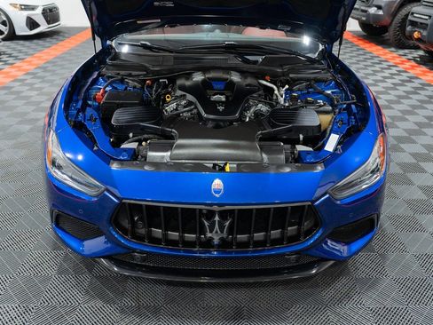 Used 2021 Maserati Ghibli S GranSport RWD image 53