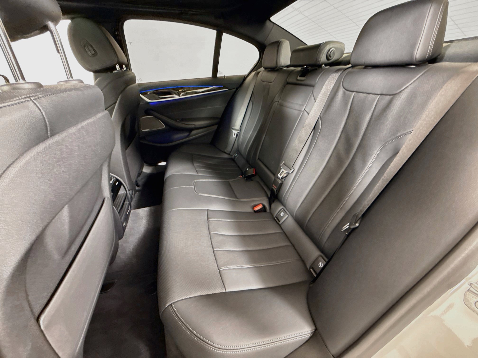 Used 2022 BMW 530i xDrive w/ Premium Package AWD/4WD image 24