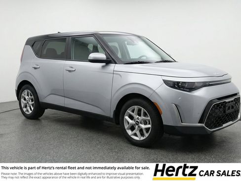 Used 2025 Kia Soul LX w/ LX Technology Package image 1