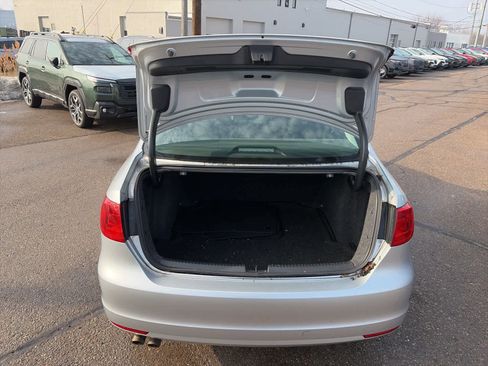 Used 2014 Volkswagen Jetta S image 13