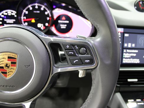 Used 2019 Porsche Cayenne image 13