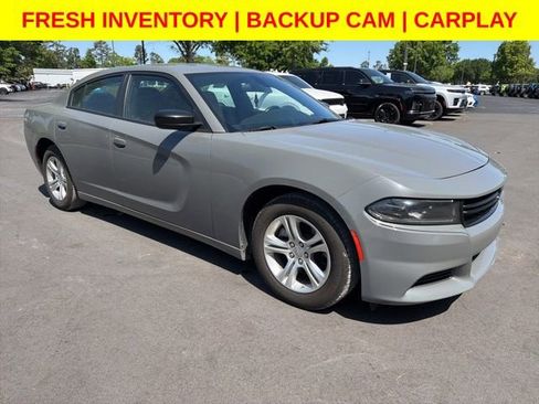 Used 2023 Dodge Charger SXT RWD image 1