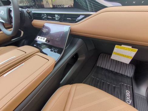 New 2026 INFINITI QX80 Luxe AWD/4WD image 26