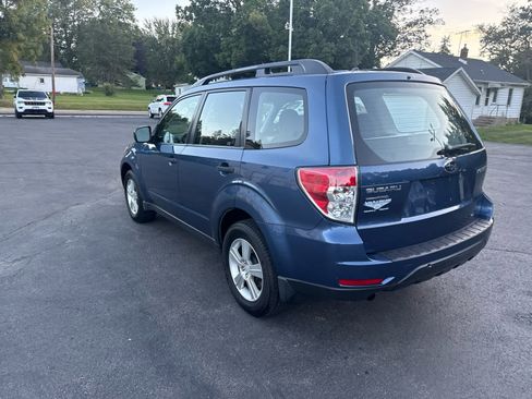 Used 2012 Subaru Forester 2.5X w/ Popular Pkg 3 AWD/4WD image 5