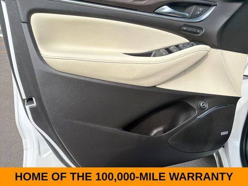 Used 2023 Buick Enclave Avenir w/ Avenir Technology Package AWD/4WD image 11