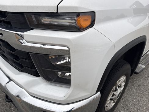 Certified 2025 Chevrolet Silverado 2500 LT w/ Convenience Package image 6