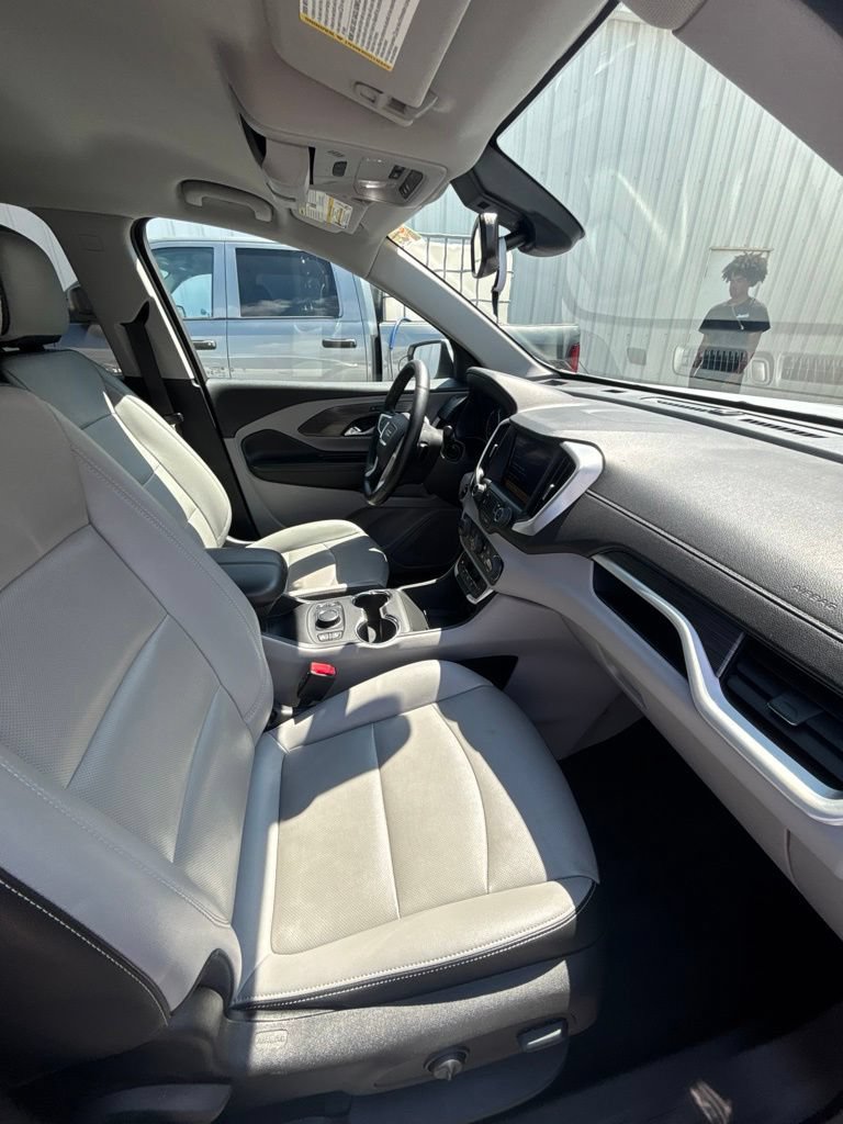 Used 2023 GMC Terrain SLT FWD image 24