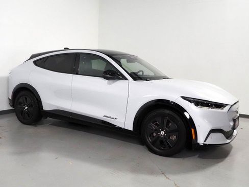 Used 2023 Ford Mustang Mach-E California Route 1 image 1