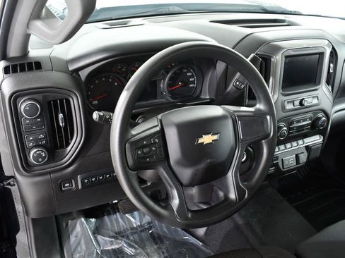 Used 2025 Chevrolet Silverado 3500 W/T AWD/4WD image 7