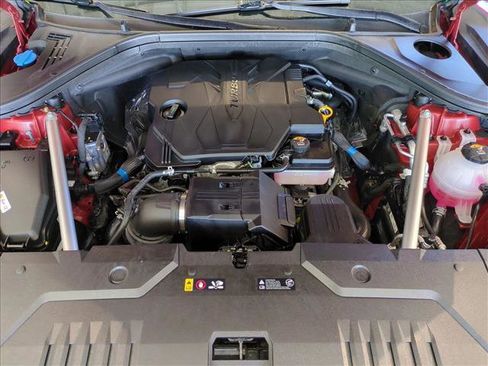 Used 2025 Genesis GV70 2.5T image 23