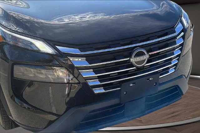 Certified 2026 Nissan Rogue S FWD image 25