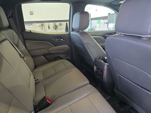 Used 2024 Chevrolet Colorado ZR2 w/ ZR2 Bison Edition image 13