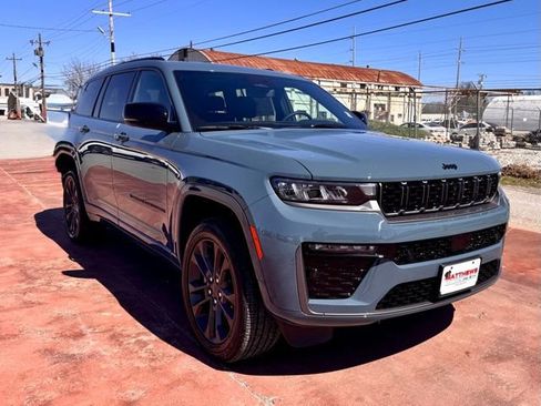 New 2026 Jeep Grand Cherokee L Limited AWD/4WD image 3