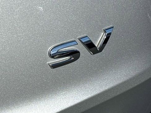 Certified 2023 Nissan Rogue SV image 7