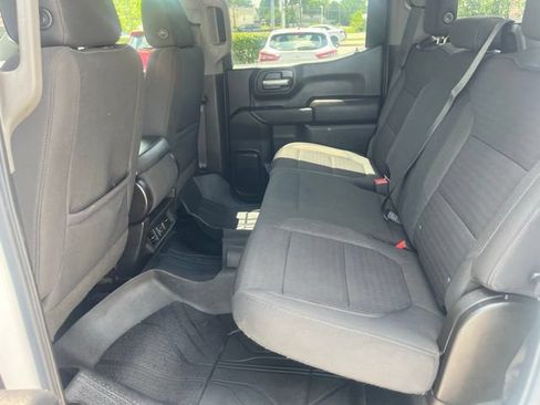 Used 2021 Chevrolet Silverado 1500 LT AWD/4WD image 26