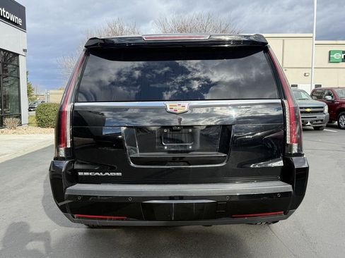 Used 2017 Cadillac Escalade ESV Platinum image 6