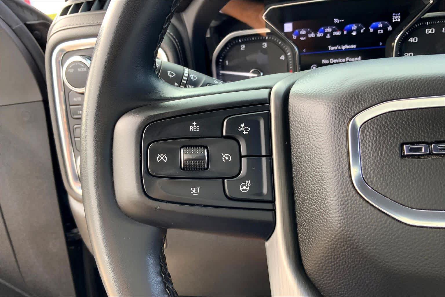 Used 2023 GMC Sierra 3500 Denali w/ Denali Black Diamond Edition AWD/4WD image 22