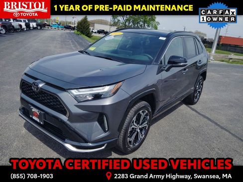 Used 2025 Toyota RAV4 XSE w/ Weather Package AWD/4WD image 4