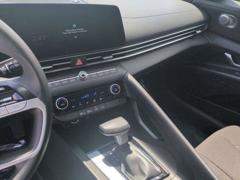 Used 2024 Hyundai Elantra SEL FWD image 23