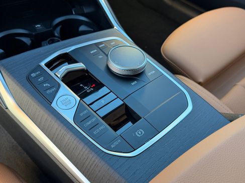 New 2026 BMW 330i Sedan w/ Convenience Package image 23