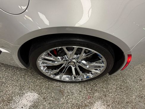Used 2019 Chevrolet Corvette Z06 RWD image 34