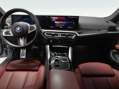 Used 2023 BMW i4 eDrive40 w/ M Sport Package RWD image 13