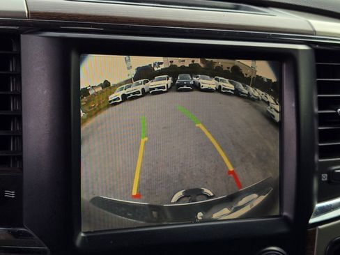 Used 2014 RAM 1500 Laramie w/ Convenience Group image 16