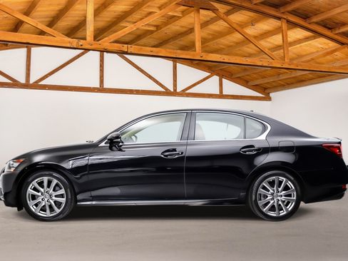 Used 2013 Lexus GS 350 w/ Premium Pkg RWD image 2