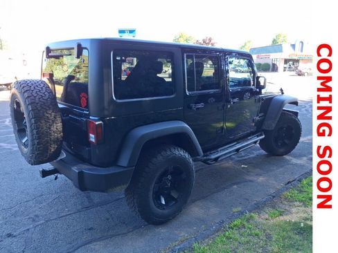 Used 2015 Jeep Wrangler Unlimited Sport w/ Quick Order Package 24S AWD/4WD image 5