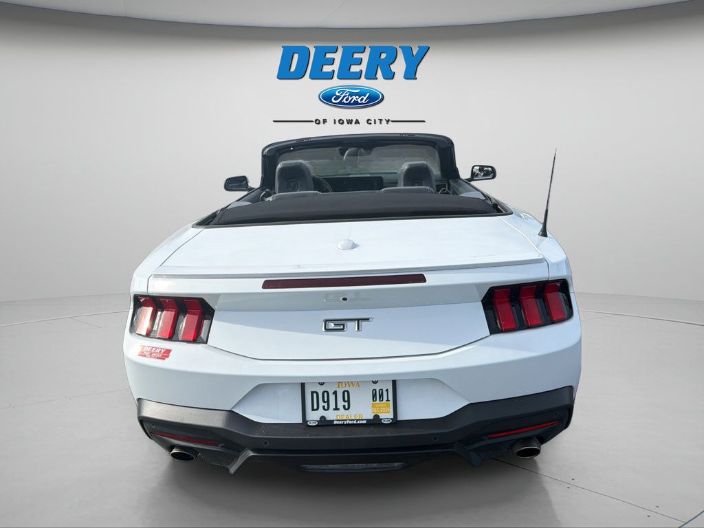 Used 2025 Ford Mustang GT Premium RWD image 40