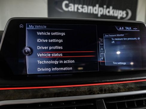 Used 2017 BMW 740i xDrive image 27