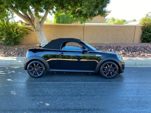 Used 2015 MINI Cooper Roadster S image 9