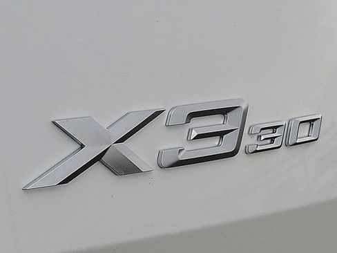 Used 2026 BMW X3 xDrive30i w/ Convenience Package AWD/4WD image 9