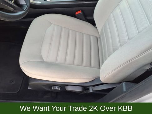 Used 2018 Ford Fusion S image 11