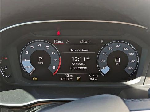 New 2025 Audi Q3 2.0T Premium image 11