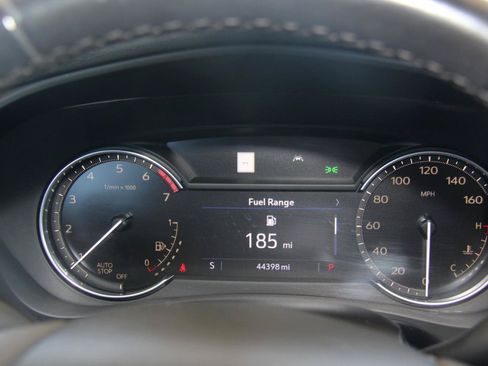 Used 2022 Cadillac XT4 Premium Luxury w/ Driver Awareness Package FWD image 13