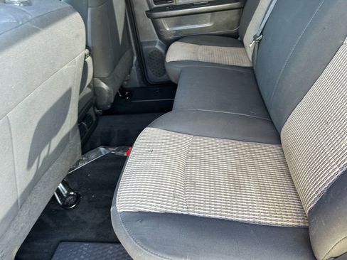 Used 2012 RAM 2500 ST w/ Chrome Appearance Group image 30