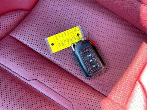 Used 2017 Lexus RC 300 F Sport image 15