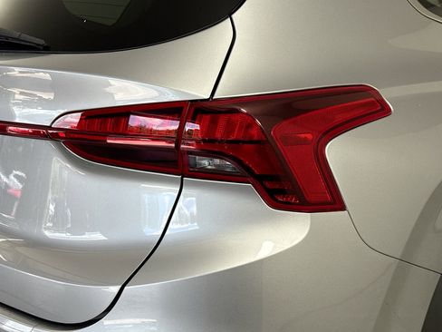 Used 2022 Hyundai Santa Fe SEL image 32